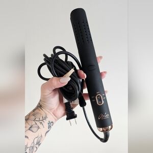 Aria Beauty Hair Curler